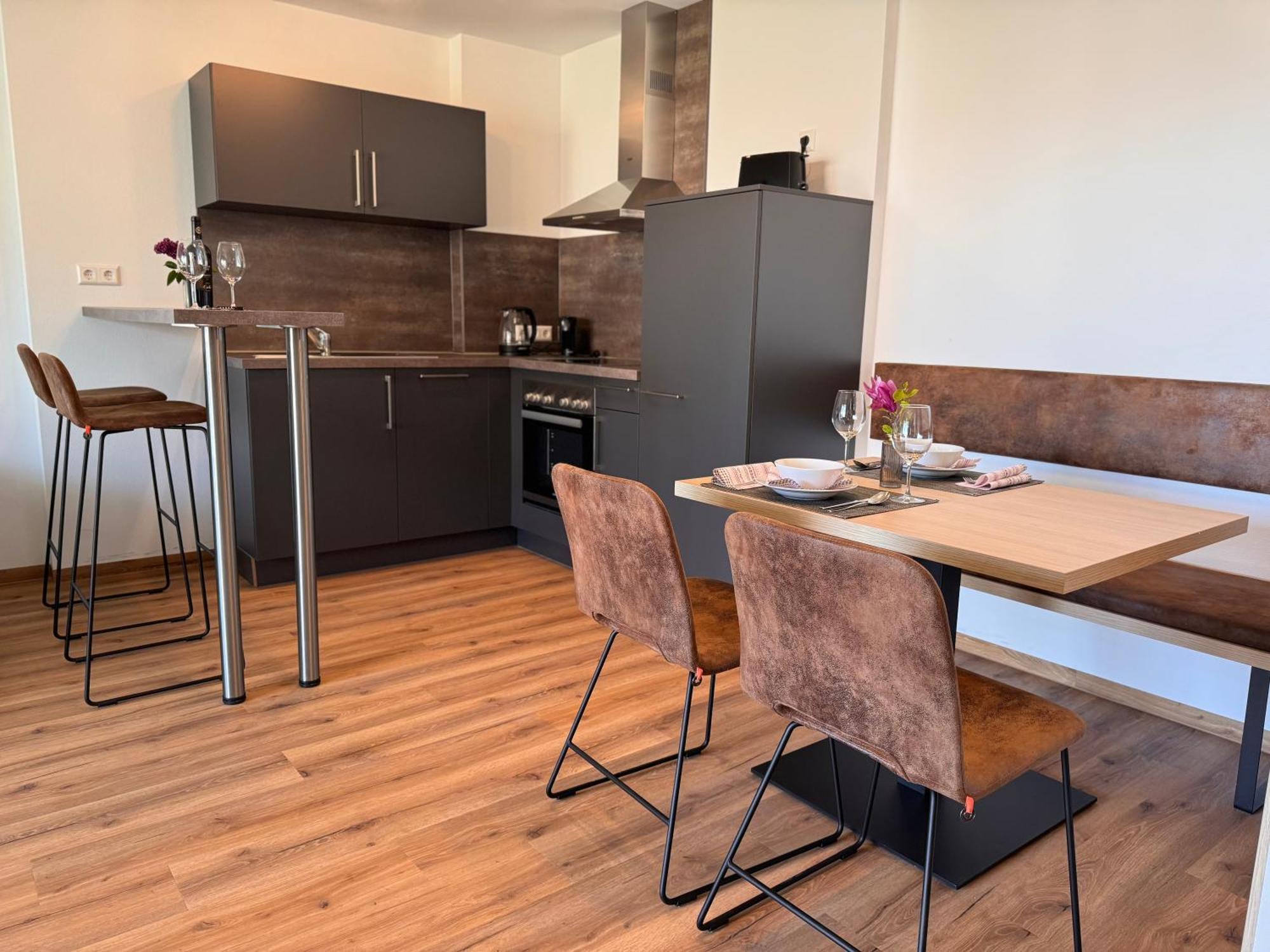 Sonnenhof Apartments บัดเดอร์ไฮม์ ภายนอก รูปภาพ