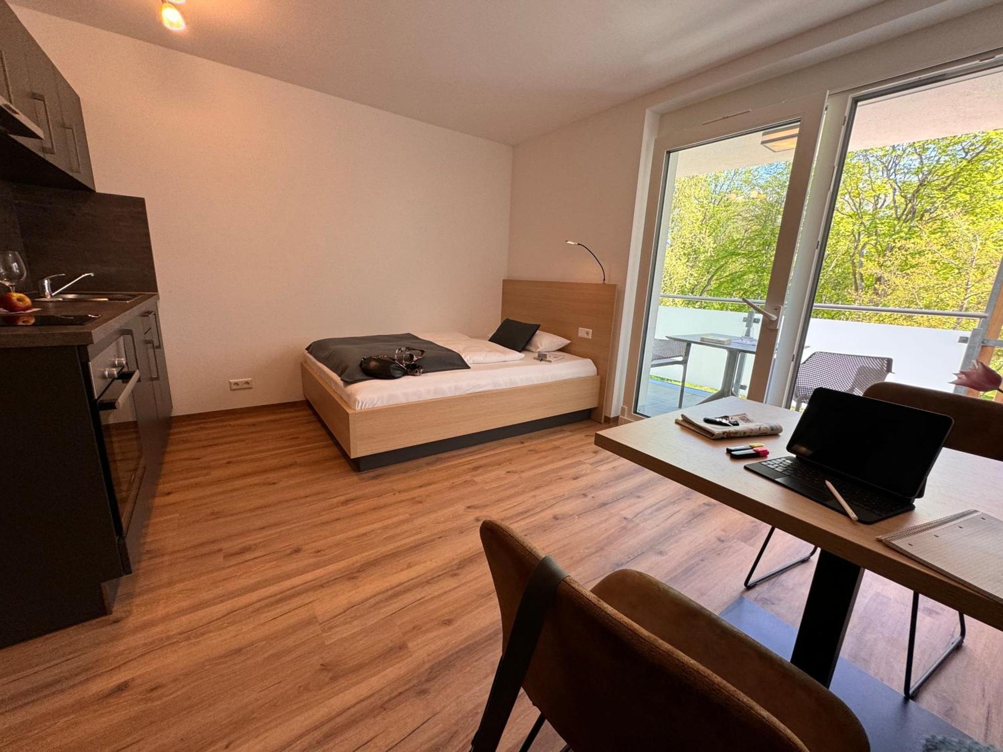 Sonnenhof Apartments บัดเดอร์ไฮม์ ภายนอก รูปภาพ