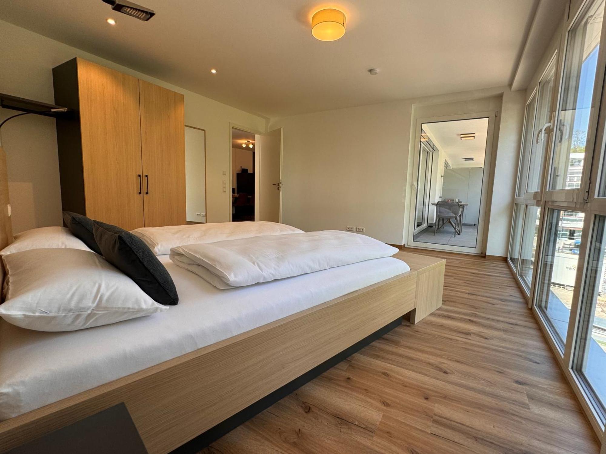Sonnenhof Apartments บัดเดอร์ไฮม์ ภายนอก รูปภาพ